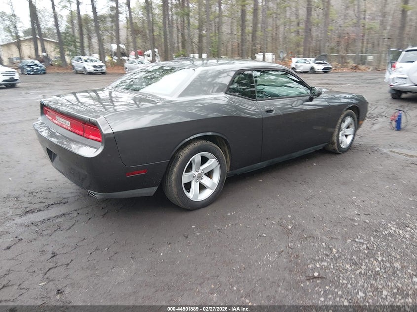 2013 Dodge Challenger Sxt