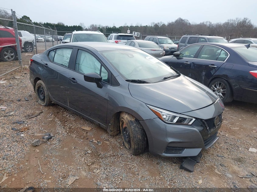 2020 Nissan Versa S Xtronic Cvt