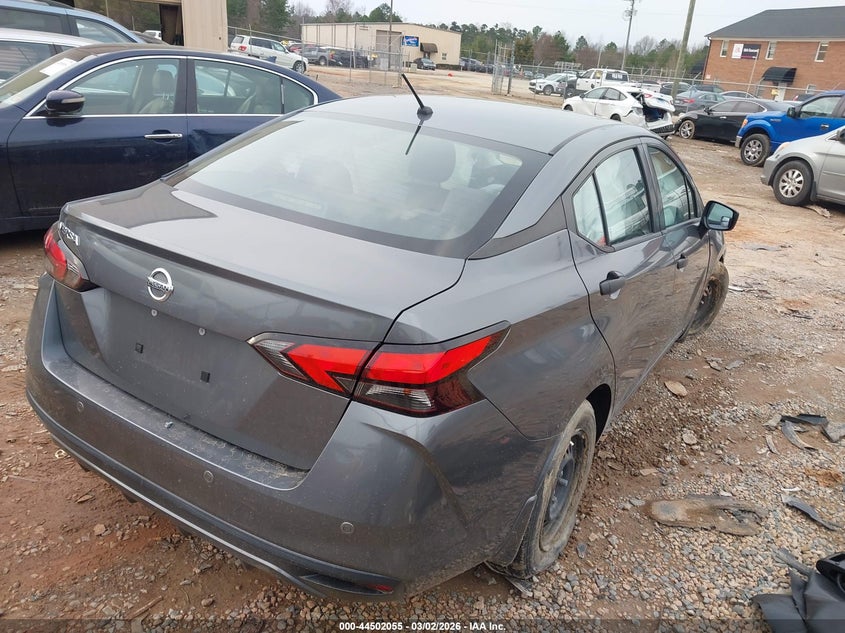 2020 Nissan Versa S Xtronic Cvt