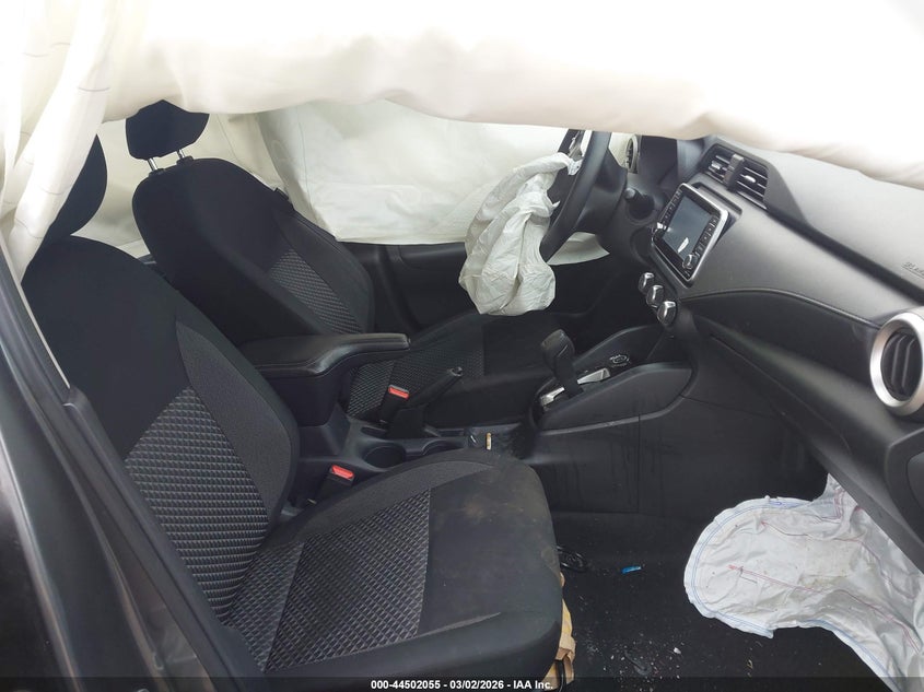 2020 Nissan Versa S Xtronic Cvt