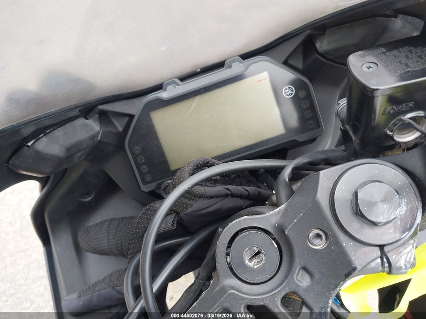 2021 YAMAHA YZFR3 321 CC(VIN: MH3RH18Y3MK008248