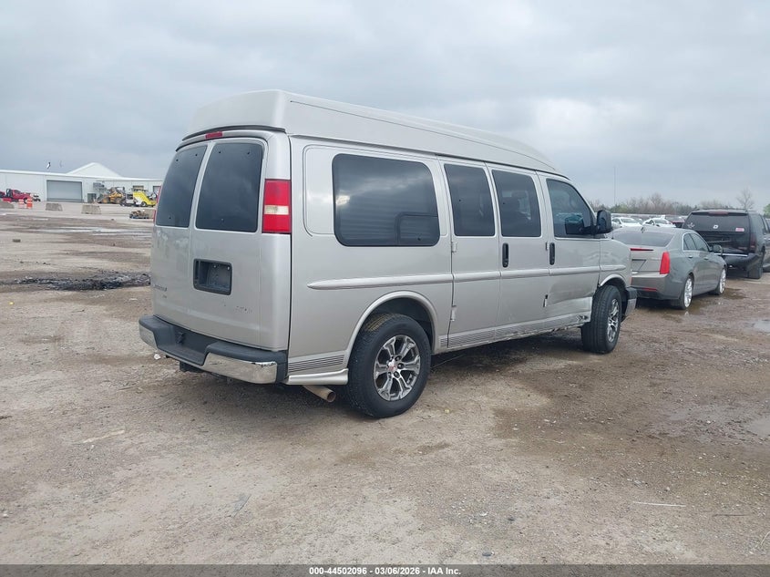 2005 GMC Savana Upfitter