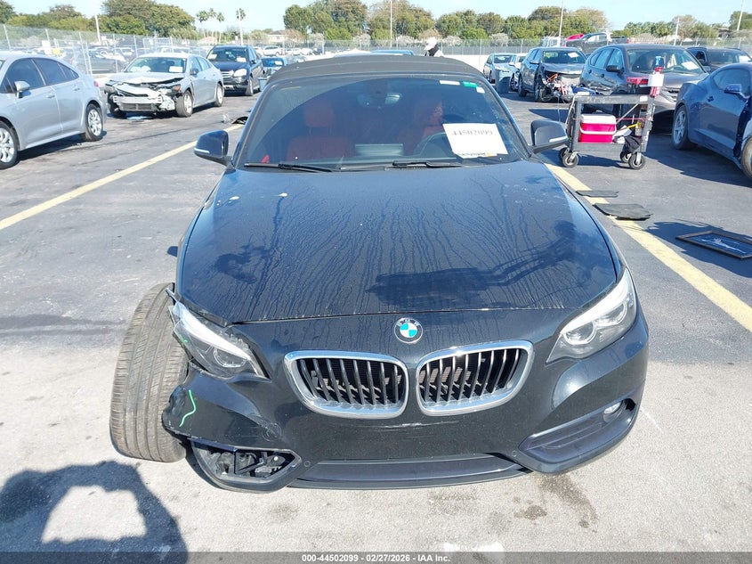 VIN: WBA2M7C56JVD51464 2018 BMW 230I