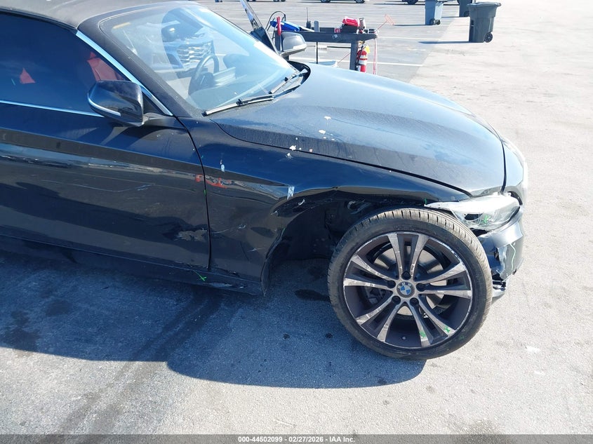 VIN: WBA2M7C56JVD51464 2018 BMW 230I