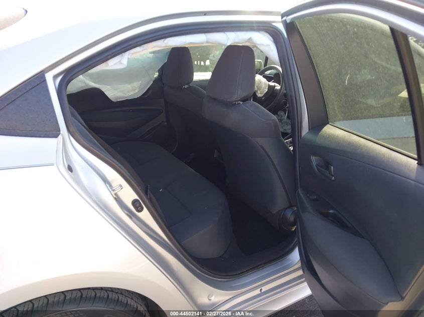 VIN JTDEPMAE9NJ226381 2022 TOYOTA COROLLA LE