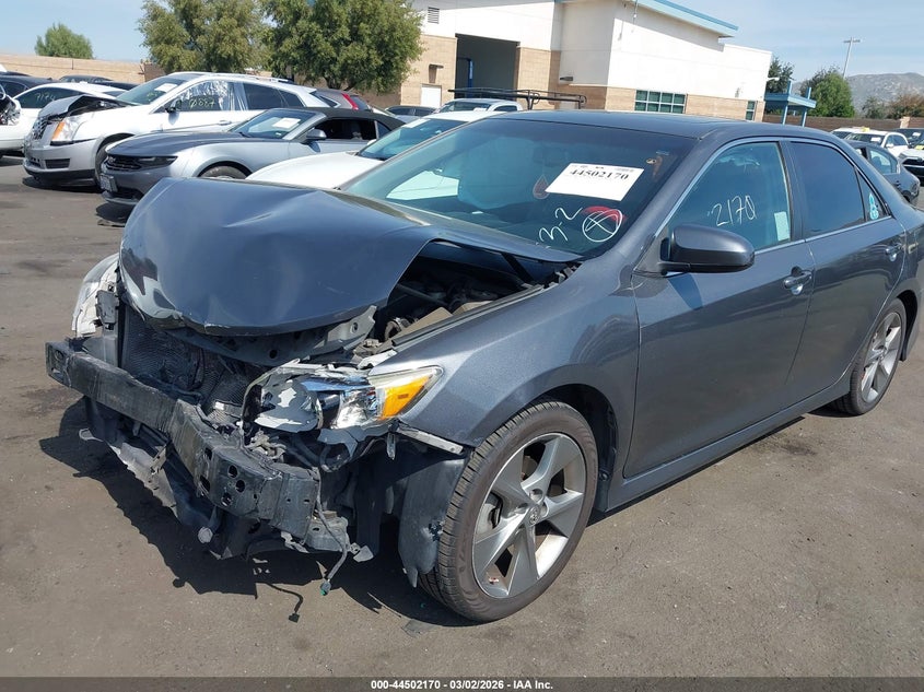 2014 Toyota Camry Se V6