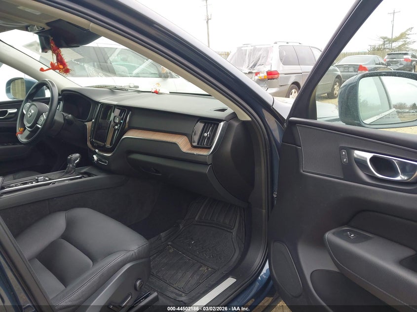 2021 Volvo Xc60 T5 Momentum