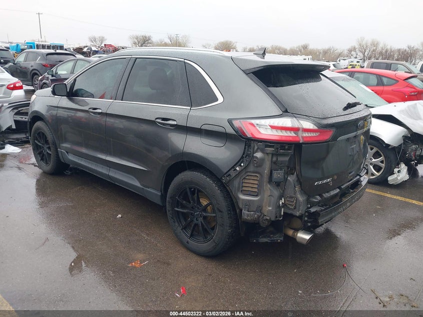 2019 FORD EDGE auction photo 3