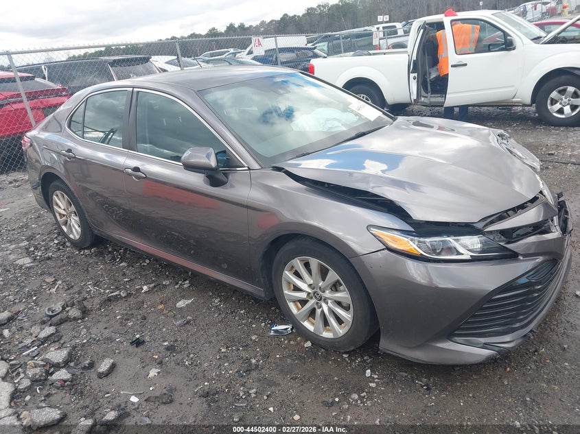 2020 Toyota Camry Le