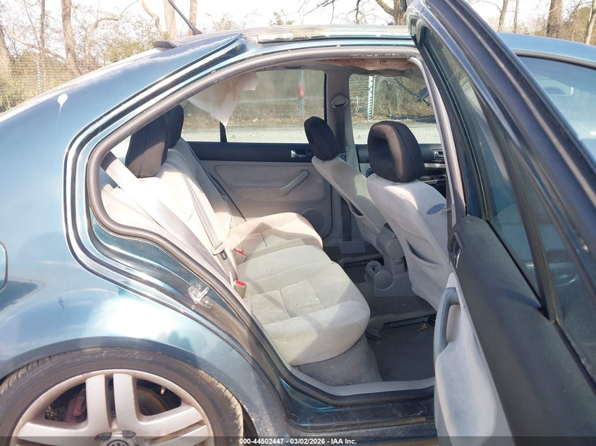 2001 Volkswagen Jetta Gls VIN: 3VWSS29M71M052239 Lot: 44502447