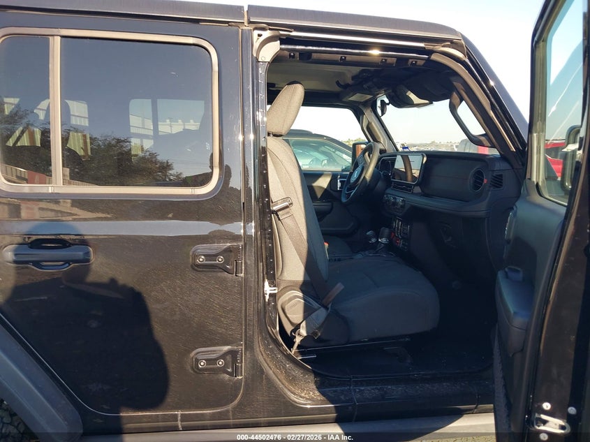 2025 Jeep Wrangler 4-Door Rubicon 4X4