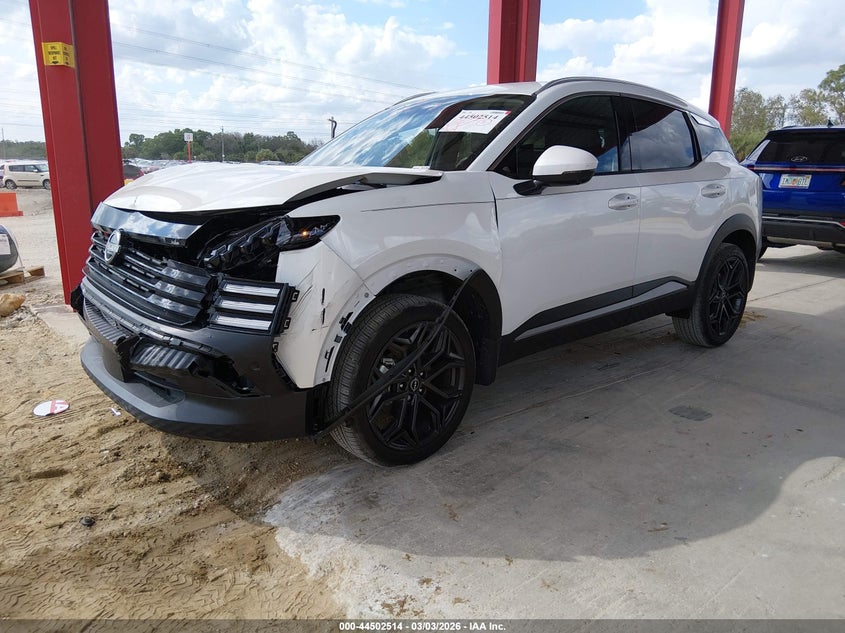 2025 Nissan Kicks Sr Fwd