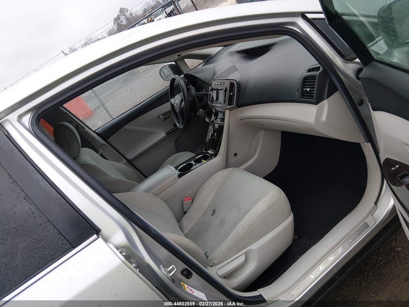 2012 Toyota Venza Le