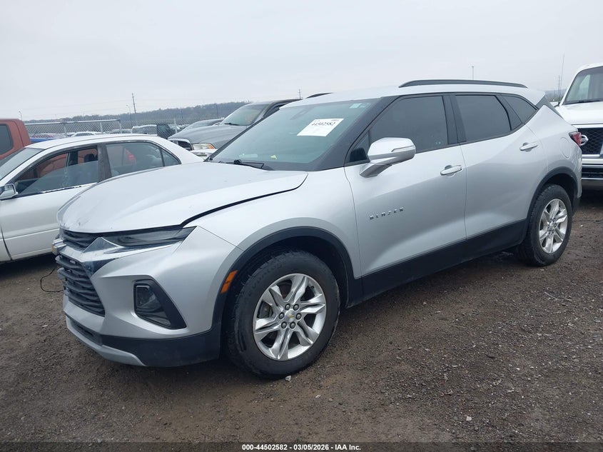 2020 CHEVROLET BLAZER auction photo 2