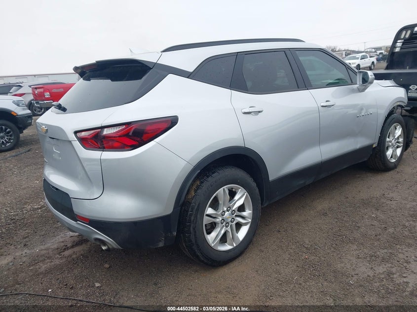 2020 CHEVROLET BLAZER auction photo 4