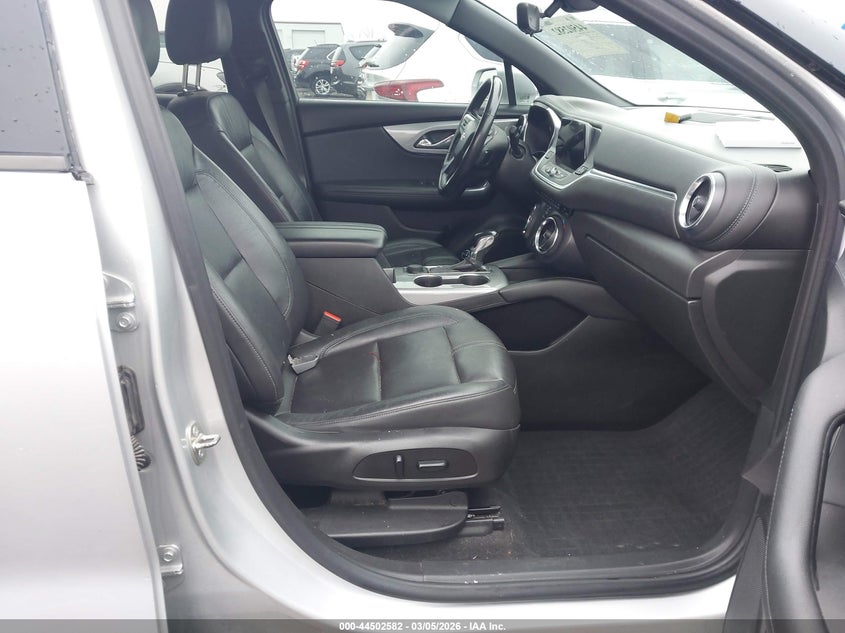 2020 CHEVROLET BLAZER auction photo 5