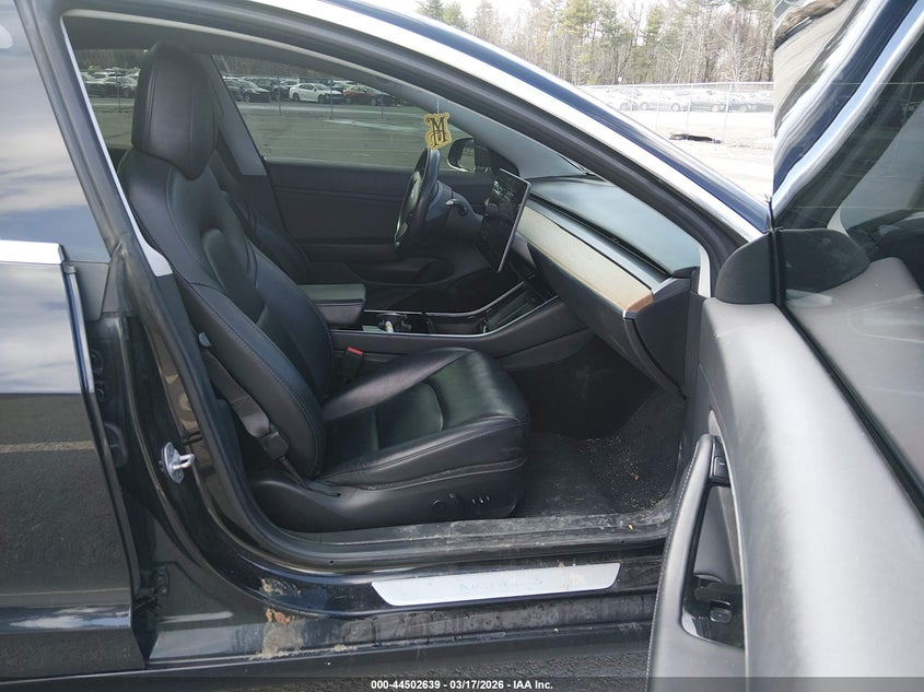 2018 Tesla Model 3 Long Range/Performance