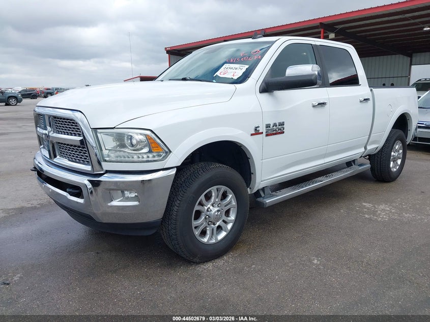Vin: 3c6ur5flxeg183164, lot: 44999435, ram 2500 laramie 20142