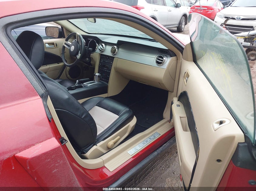 2008 Ford Mustang V6 Deluxe/V6 Premium