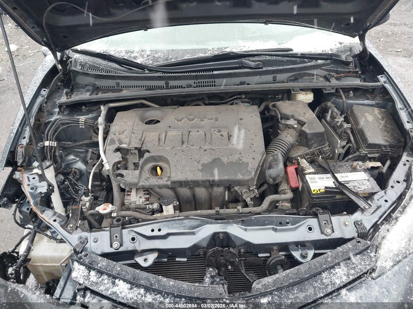 2018 Toyota Corolla Le VIN: 2T1BURHE8JC027097 Lot: 44502694