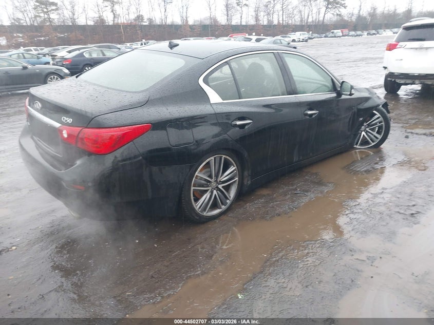 2014 Infiniti Q50 Premium