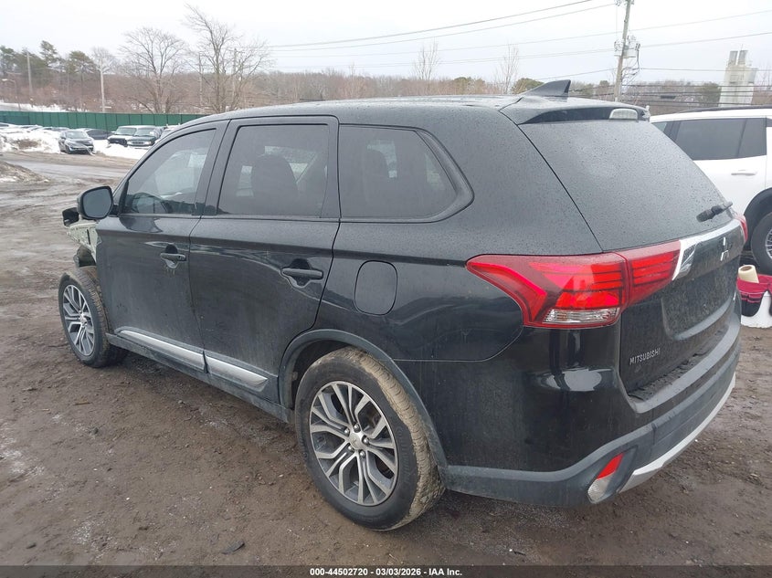 2018 Mitsubishi Outlander Se