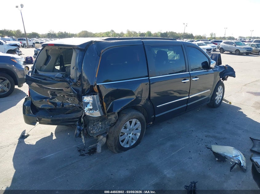 2012 Chrysler Town & Country Touring-L