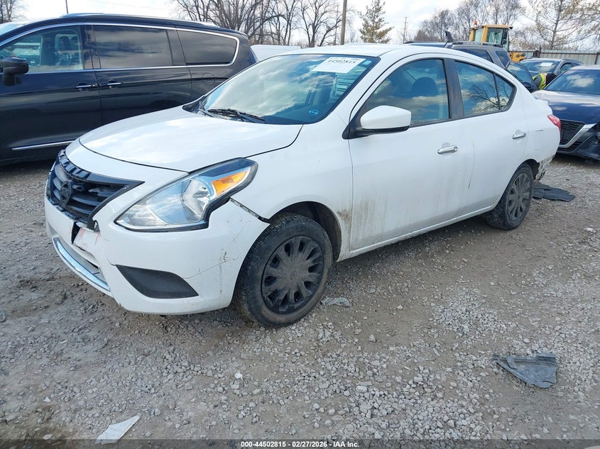 2019 Nissan Versa 1.6 Sv