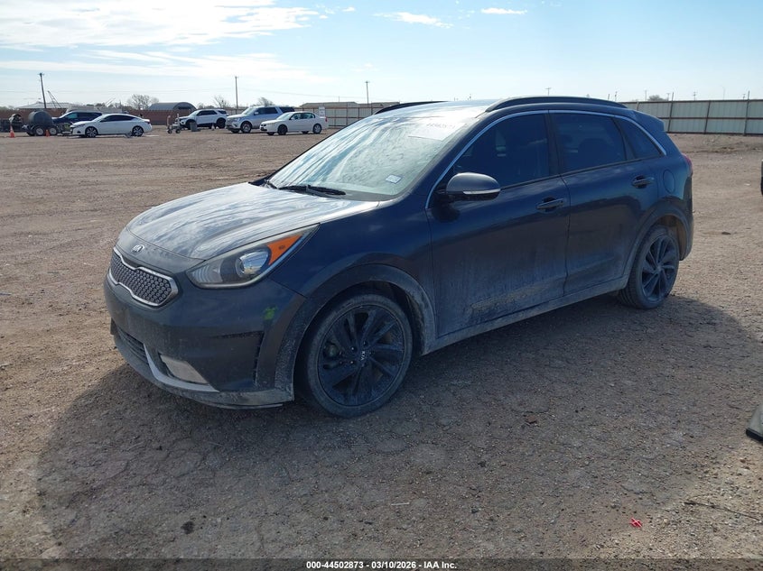Vin: kndcc3lc1j5145645, lot: 44999629, kia niro ex 20182