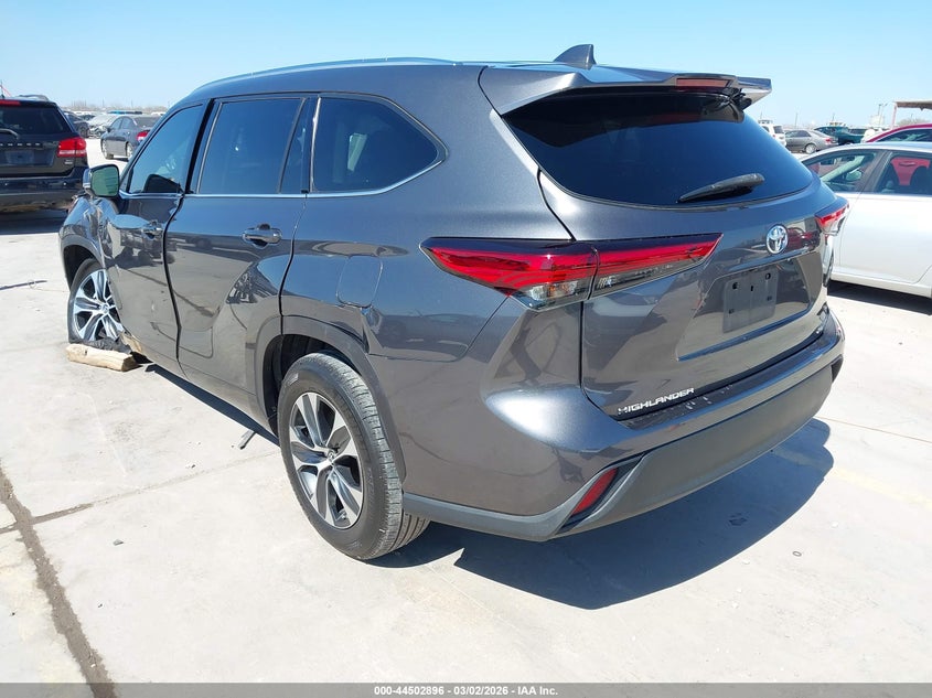 2020 Toyota Highlander Xle