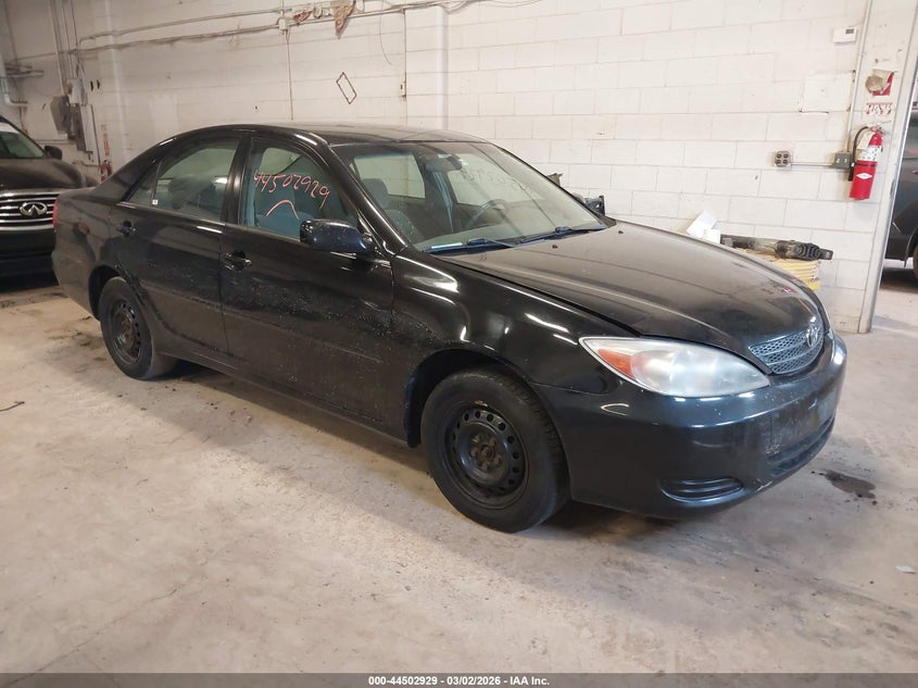 2004 Toyota Camry Le