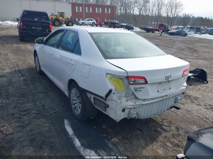2014 Toyota Camry Le