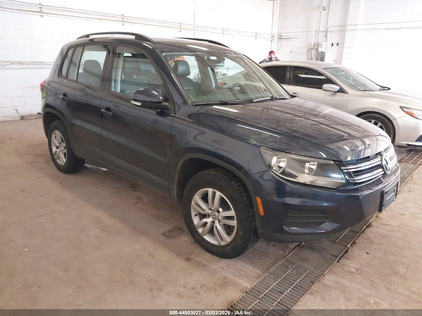 2016 Volkswagen Tiguan S