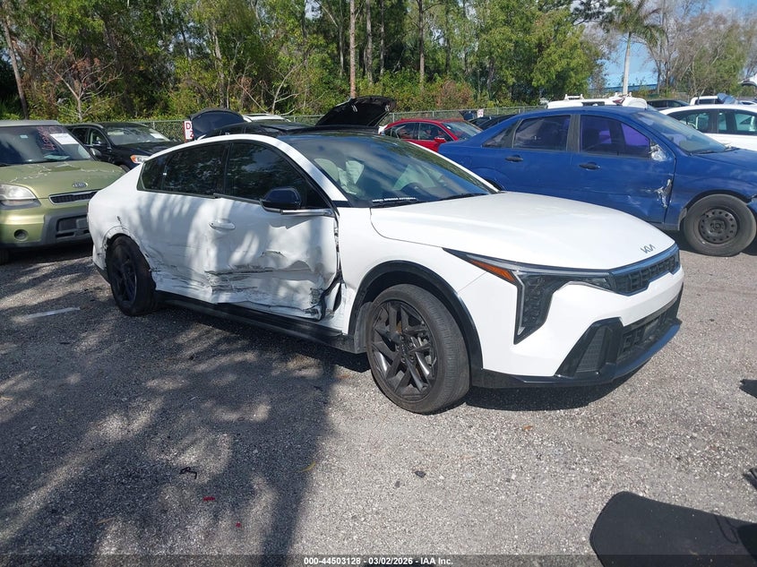 2025 Kia K4 Gt-Line Turbo