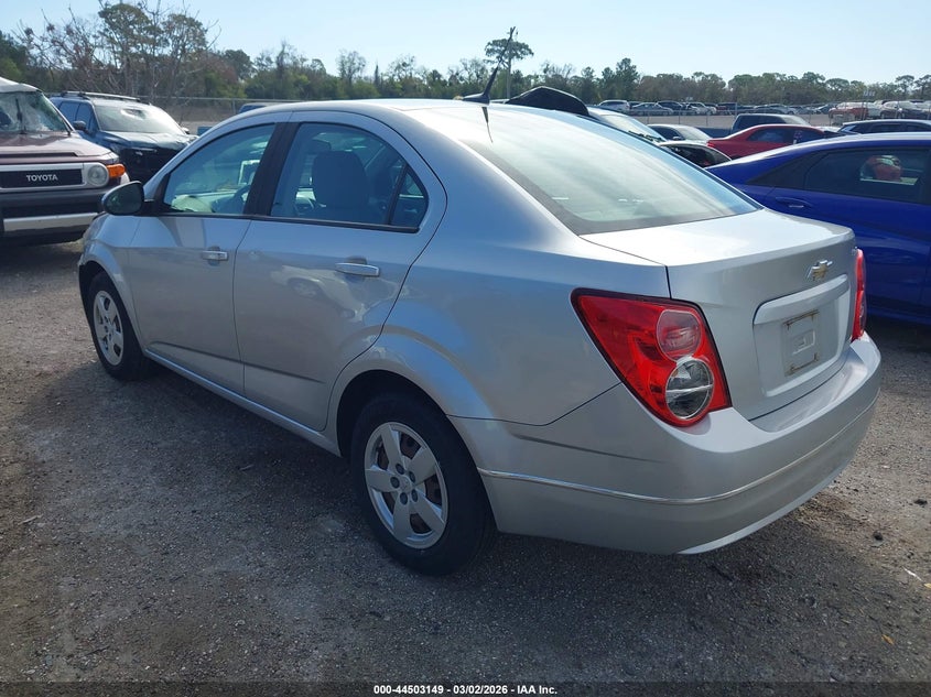 2013 Chevrolet Sonic Ls Auto