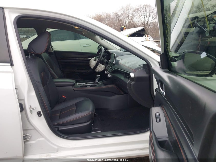 2022 Nissan Altima Sr Intelligent Awd