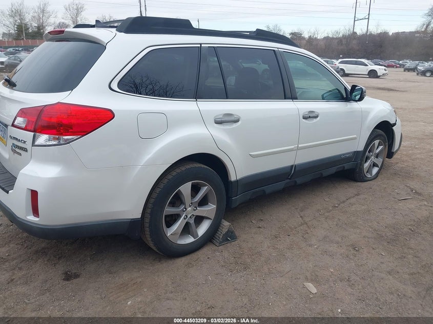 2013 Subaru Outback 2.5I Limited