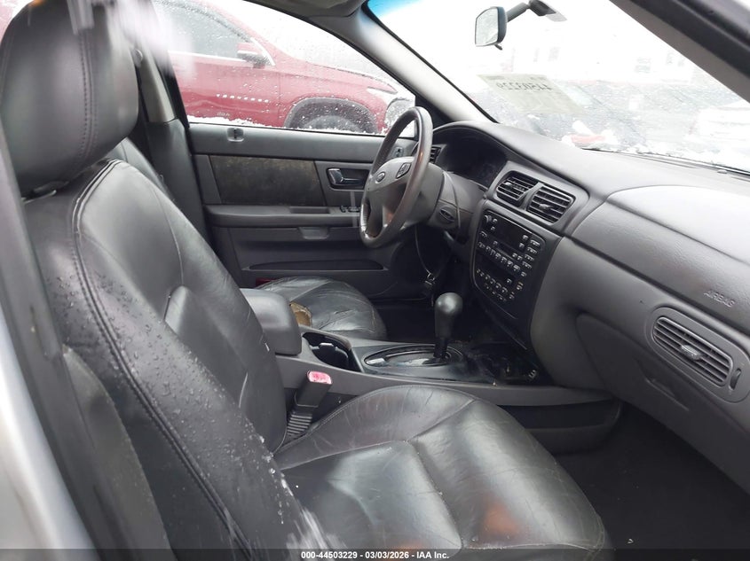 2002 Ford Taurus Sel