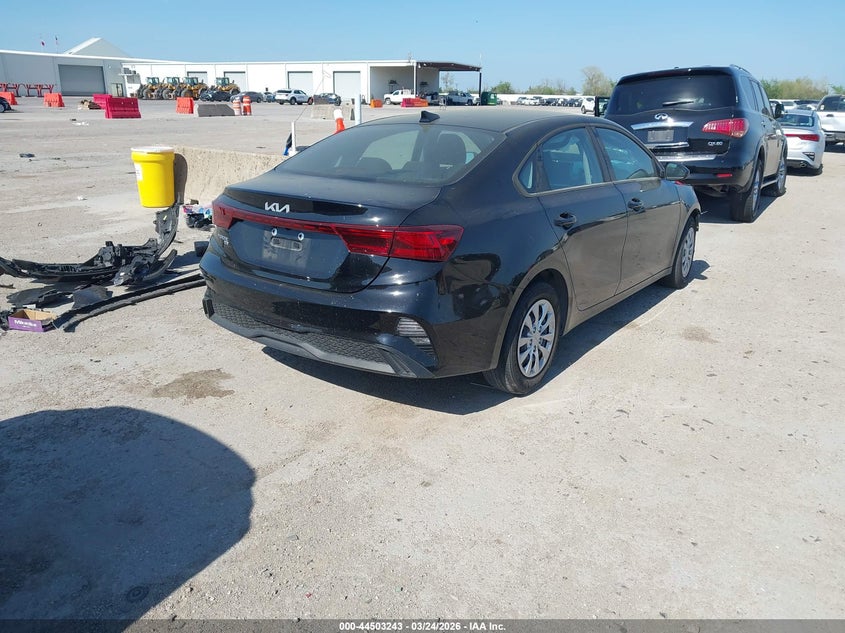 2024 Kia Forte Lx