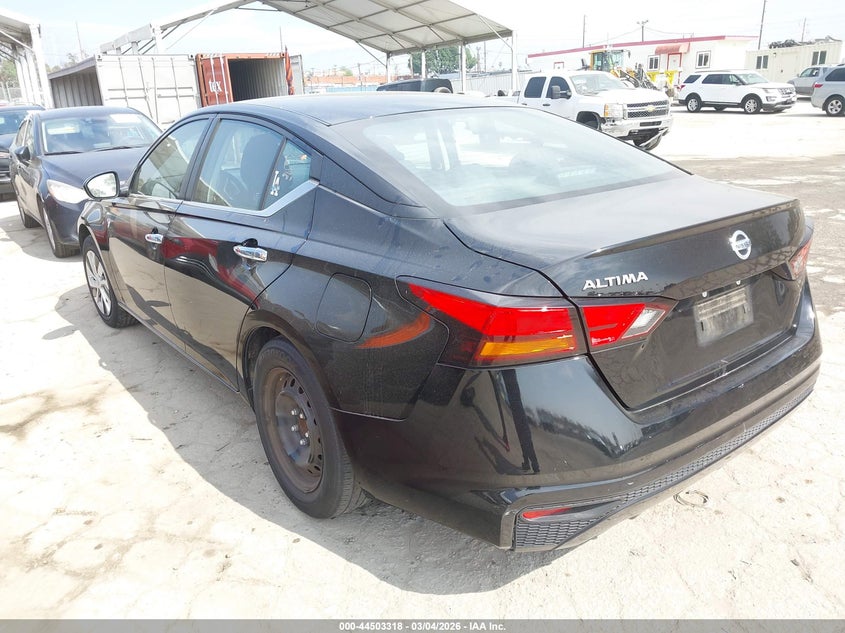 2022 Nissan Altima S Fwd