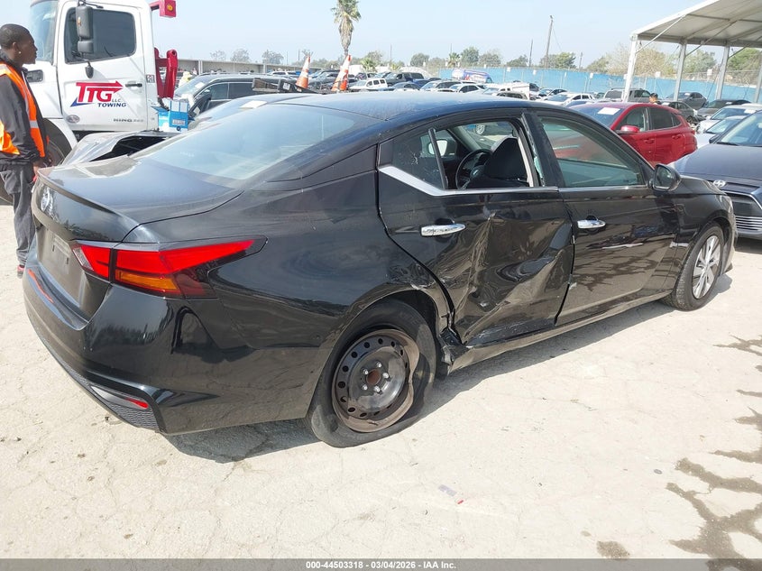 2022 Nissan Altima S Fwd