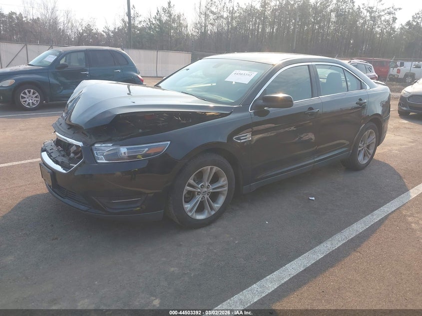 2018 Ford Taurus Sel