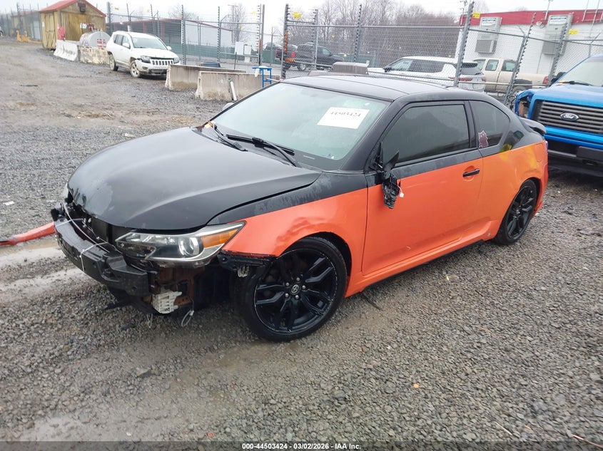 Vin: jtkjf5c75fj005084, lot: 45000179, scion tc release series 9.0 20152