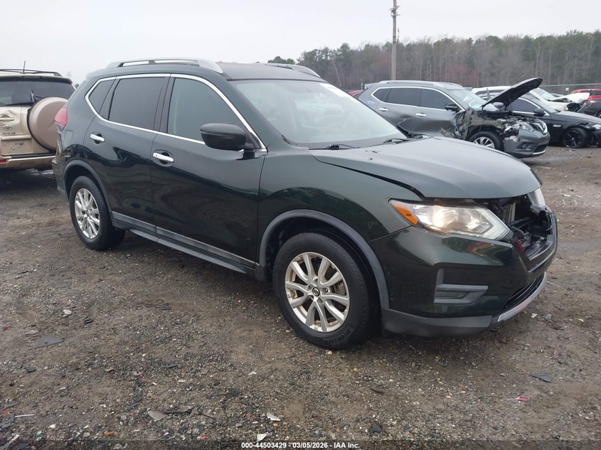2018 Nissan Rogue Sv
