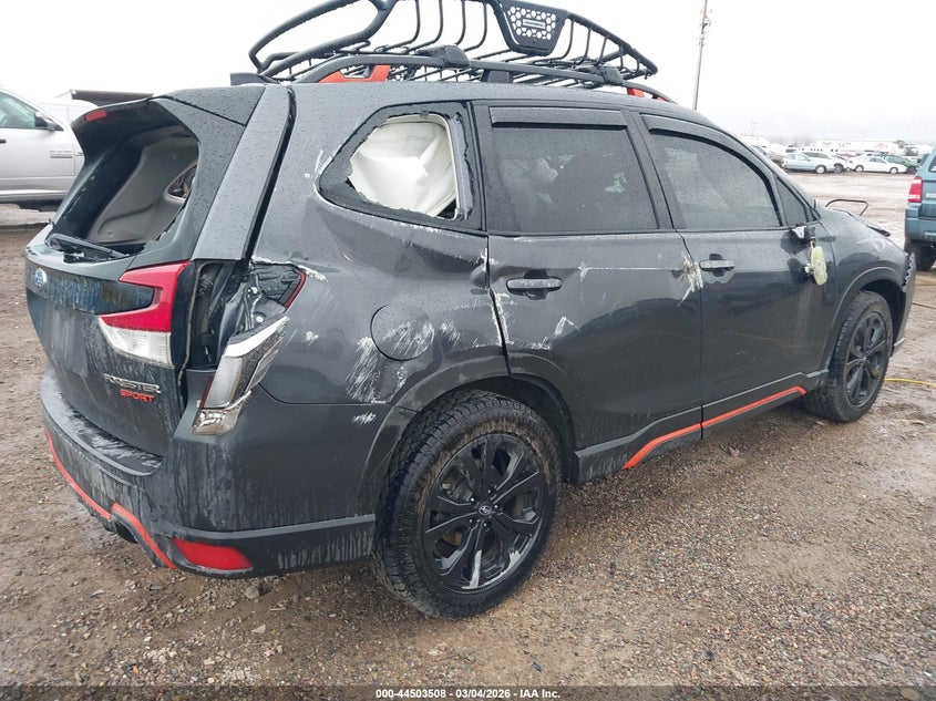 2024 Subaru Forester Sport