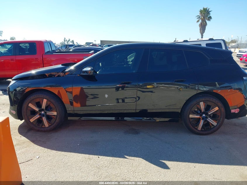 2025 BMW Ix xDrive50 VIN: WB523CF00SCS07882 Lot: 44503535