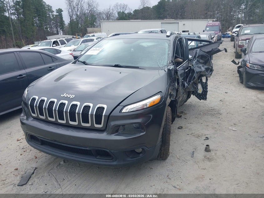 2017 Jeep Cherokee Latitude Fwd