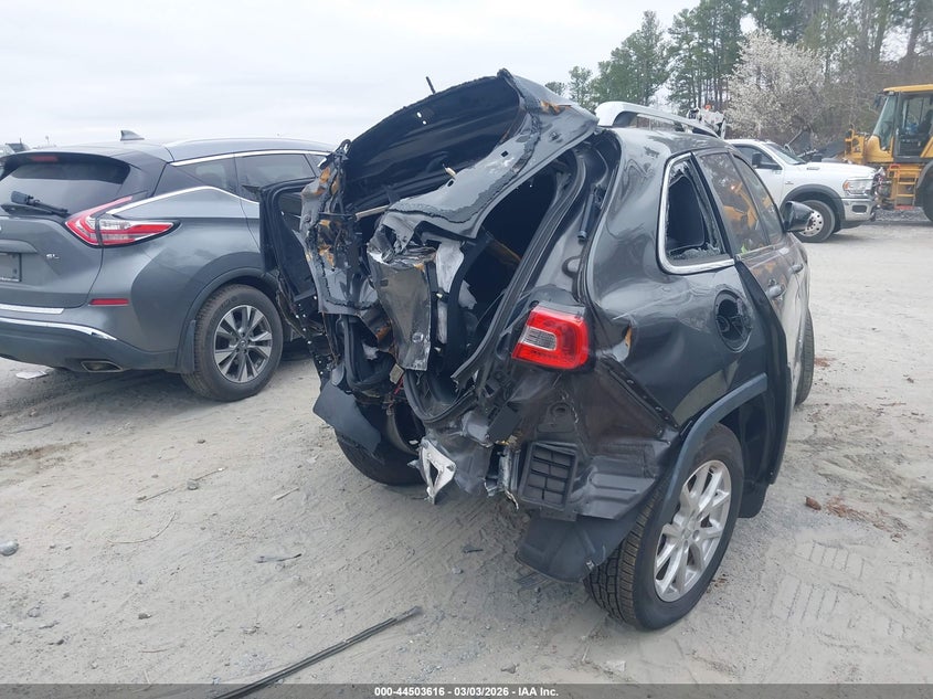 2017 Jeep Cherokee Latitude Fwd