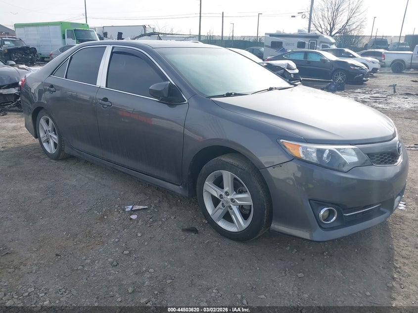 2013 Toyota Camry Se