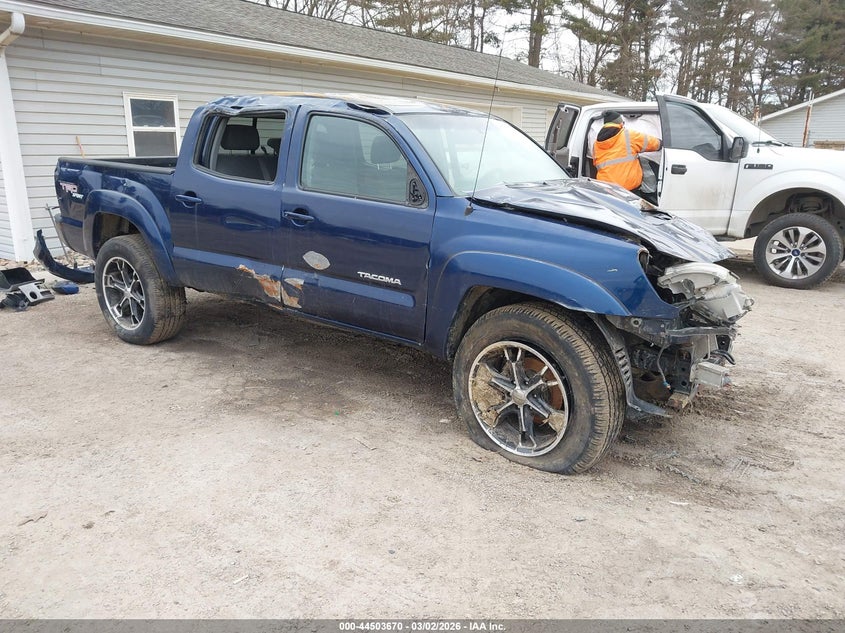 2006 Toyota Tacoma Base V6